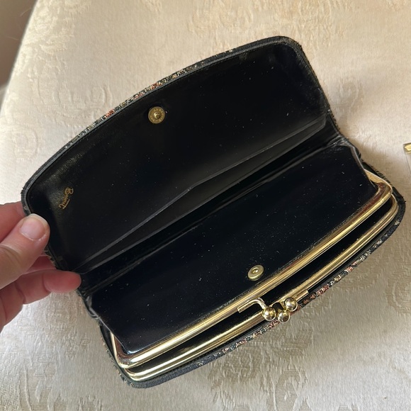 Baronet Fifth Avenue Fine Leathergoods vintage tapestry and leather wallet - Picture 8 of 14